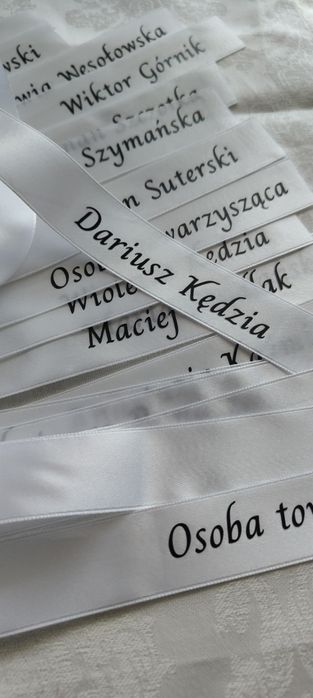 Winietki wstążki personalizowane na kieliszki imiona gości wesele