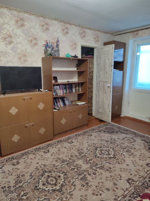 Сдам двухкомнатную квартиру на Таврическом