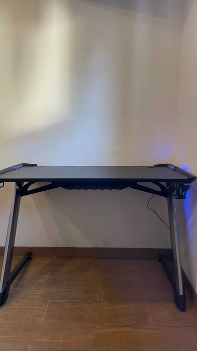 Secretária Gaming LECTRA