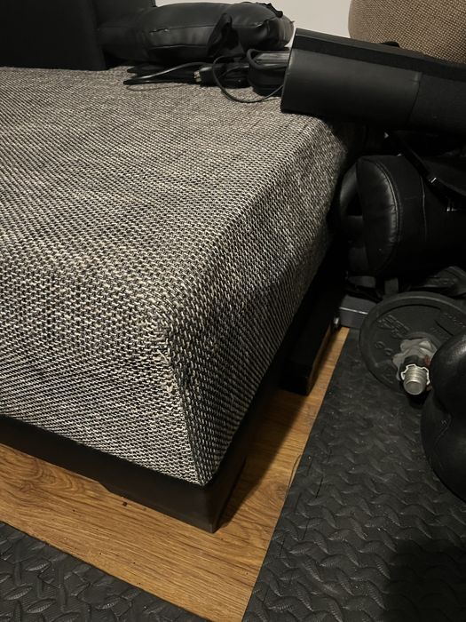 Naroznik z funkcją spania