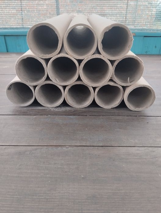 Туба,гільза від стрейч плівки.Тринадцять  штук.