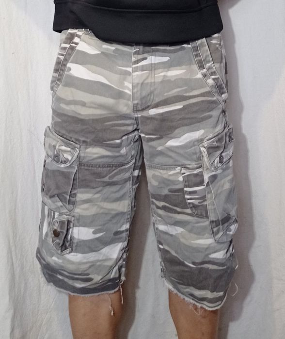 Шорты бермуды мужские A|X Armani Exchange р. 28.