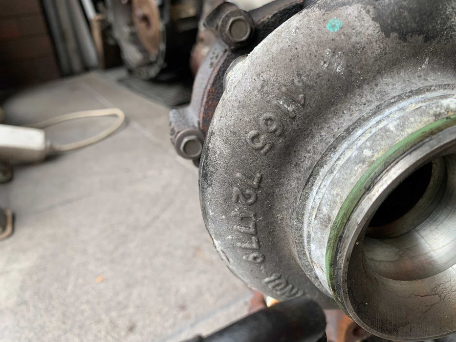 Bmw 3 e90 e91 lift 2.0 n47n turbo turbina nastawnik komplet