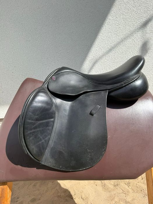 Siodło skokowe ASS Saddle 17-17.5/wide