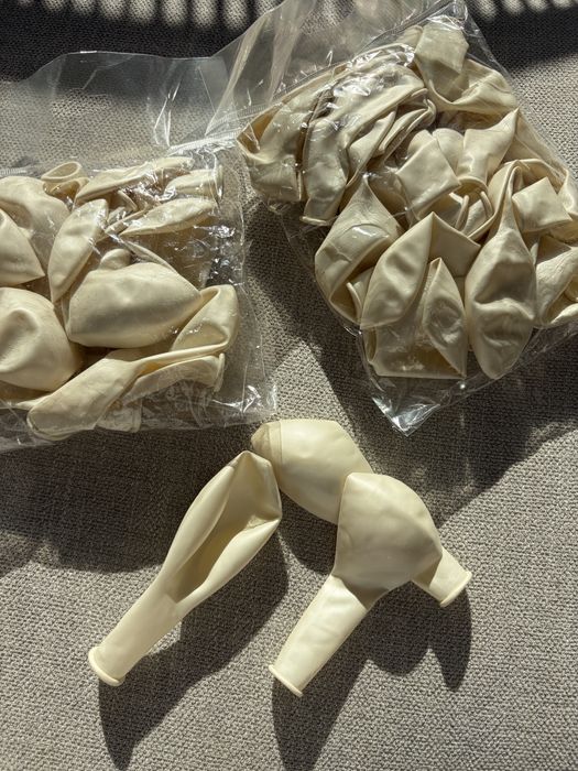 Balony perłowe ecru kremowe 42 sztuki średnie 32/33cm