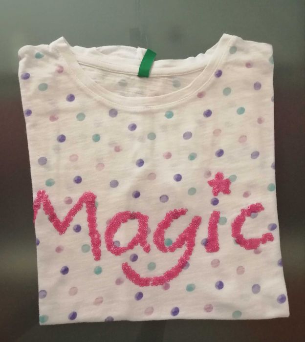 Conjunto de três t-shirts