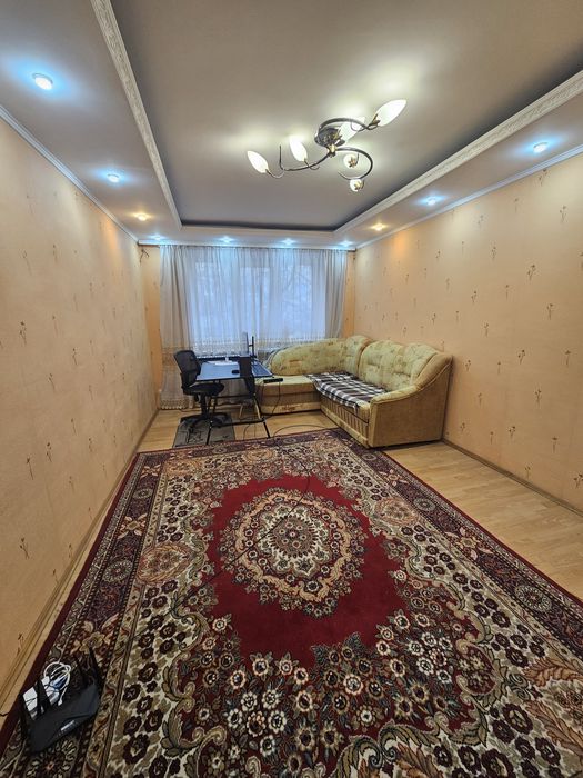 Продаж квартири  Чернівці