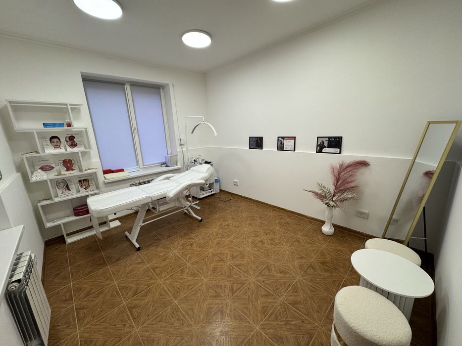 Оренда кабінету в центрі міста