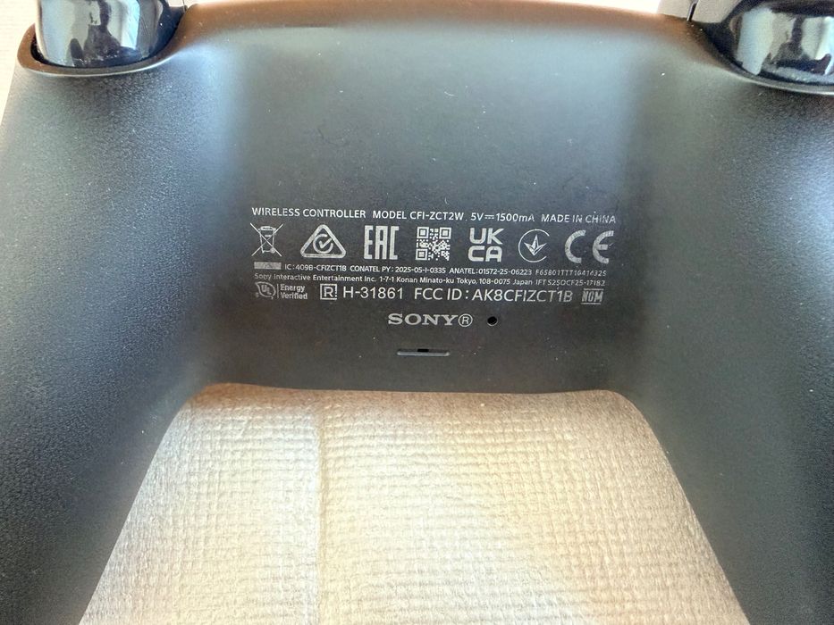 Pad Sony Dualsense PS5 CFI-ZCT2W Nowy Model