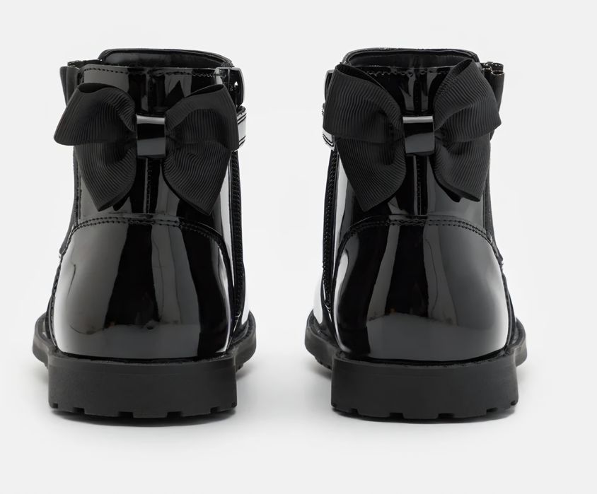 Botki lakierowane dla dziewczynki r.27