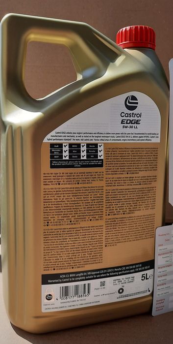 Olej Castrol EDGE 5W-30 LL 6L (5L+1L) + zawieszka serwisowa Castrol PL