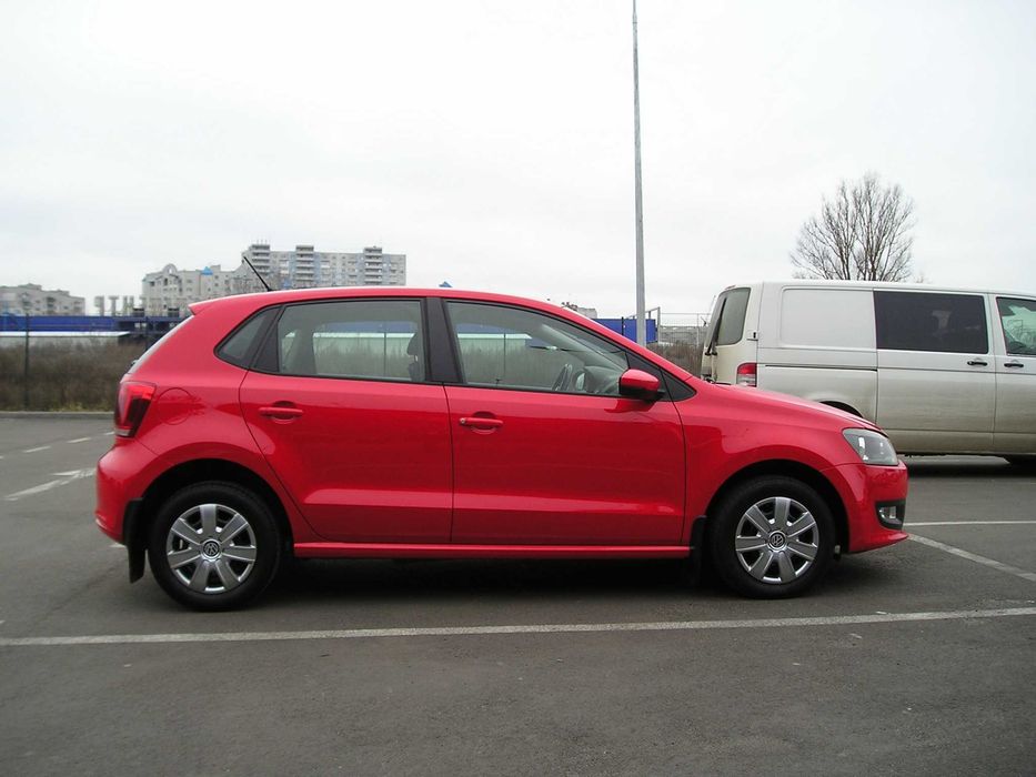 Volkswagen  Polo   Automat   2011г.  81т. км.