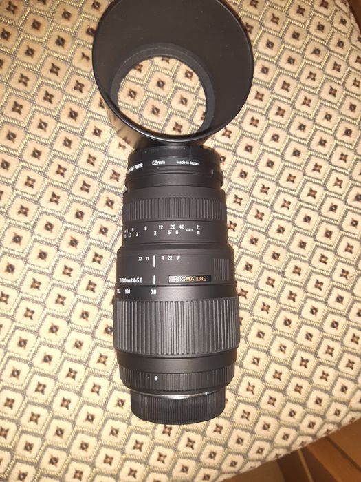 Фотообєктив Sigma DG 70-300  для  Nikon.