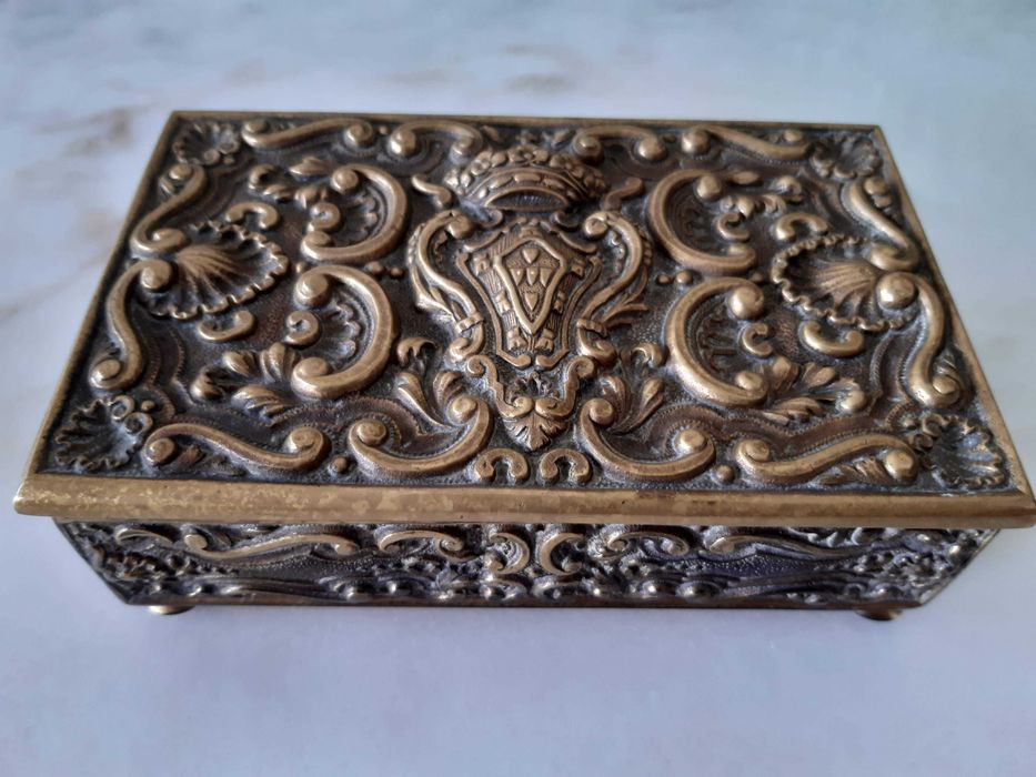 Conjunto guarda jóias e moldura, bronze, anos 1930(barbeitos Lisboa)