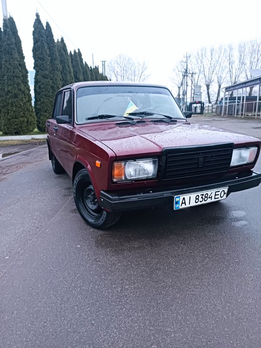 В хорошому робочому стані. 
1.5 інжектор, газ/бензин. 
Кузов цілий, гарний.
Дно, пороги, ланжерони цілі. 
Будь-який вид переоформлення.
