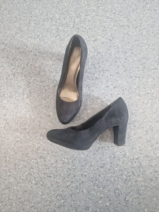 Buty Tamaris. Rozmiar 38