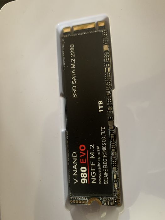 1 TB SSD, Brand New in Box64741256624003122