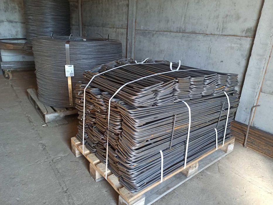 Strzemiona (jarzemka) zbrojeniowe - budowlane do zbrojenia betonu stal