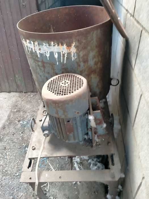 Овощерезке электрическая