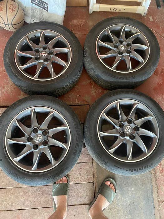 Продам диски Р 16 з резиною в зборі