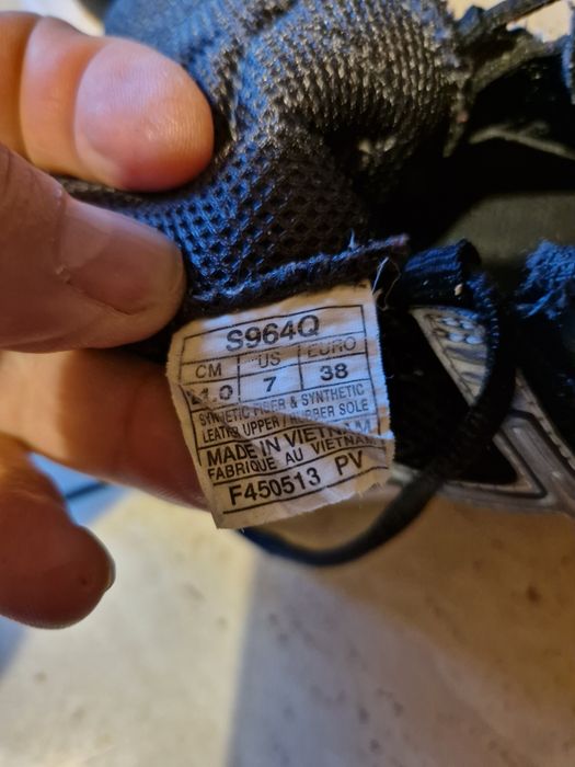 Buty asics gel-aeroshape r 38