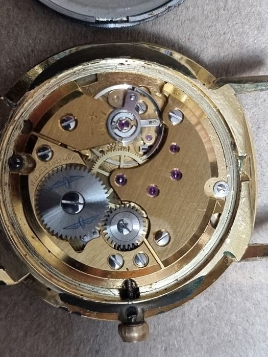 Швейцарський годинник Longines Comet. (Механічний  Робочий)