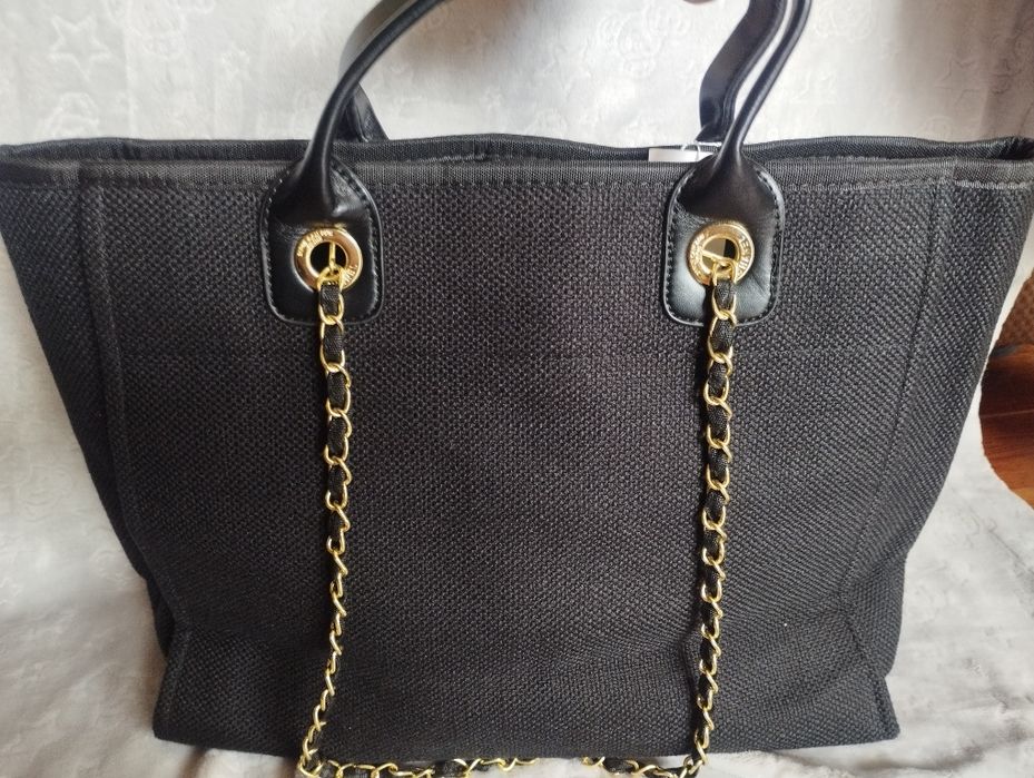 Mala preta da Chanel