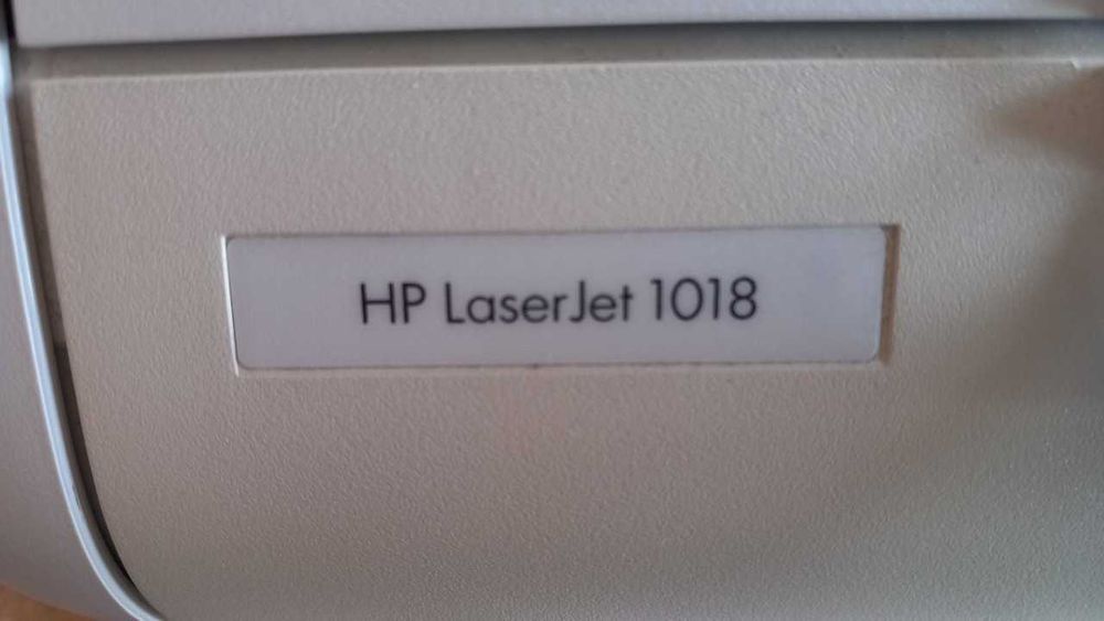 Impressora A4 - HP Laserjet 1018
