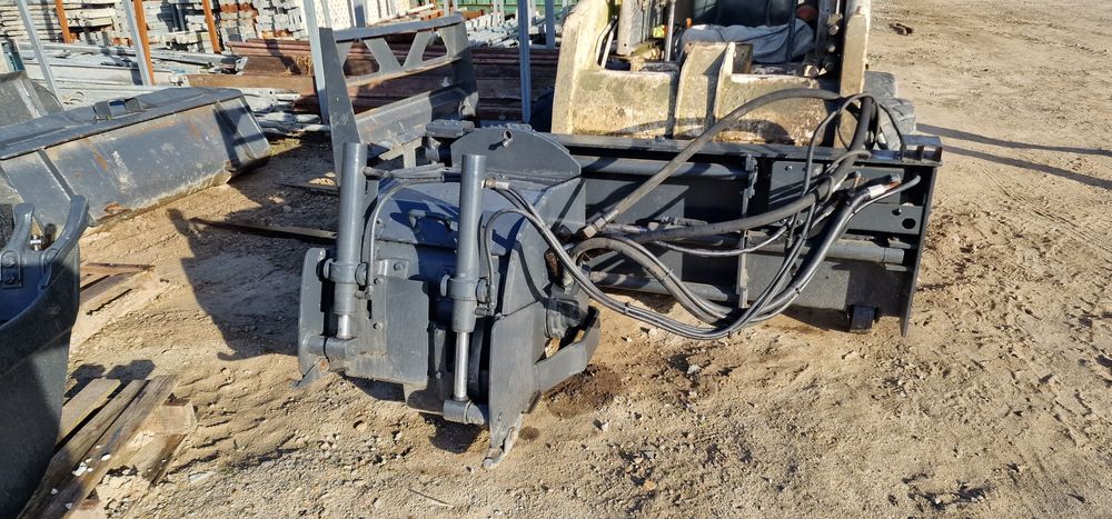 Frezadora bobcat,de asfalto, freza de alcatrão,fresa,frese  de tapete