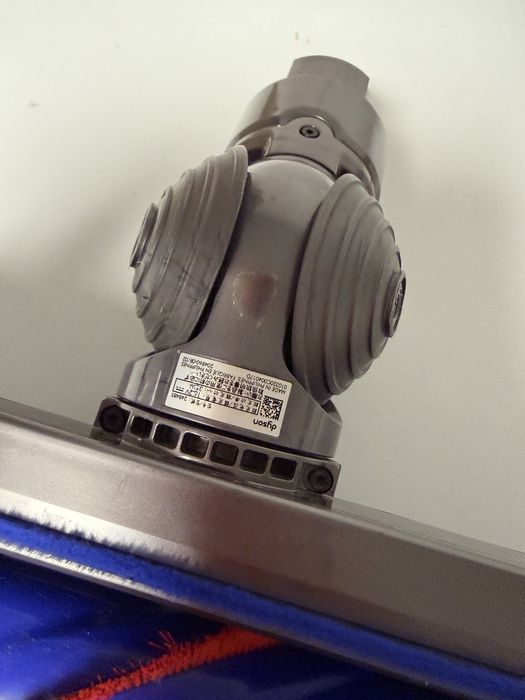 Oryginalna szczotka elektro szczotka Dyson V7 V8 V10 V11