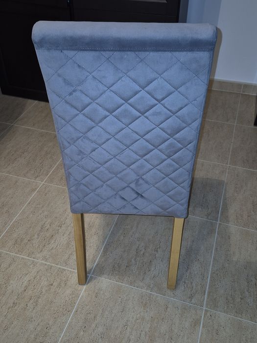 5 cadeiras de sala em bom estado, foram todas igiénizadas