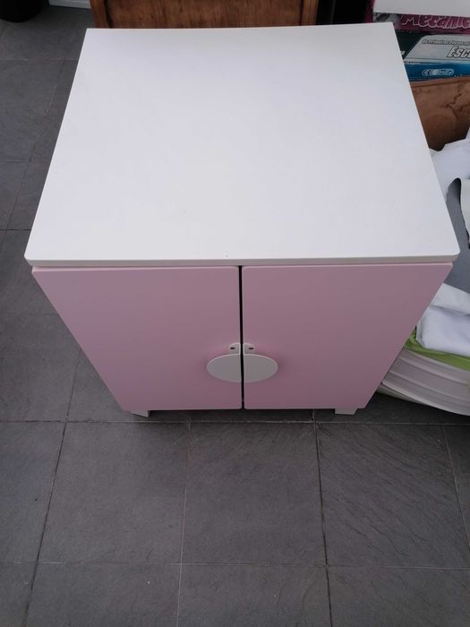 Armário smastad ikea