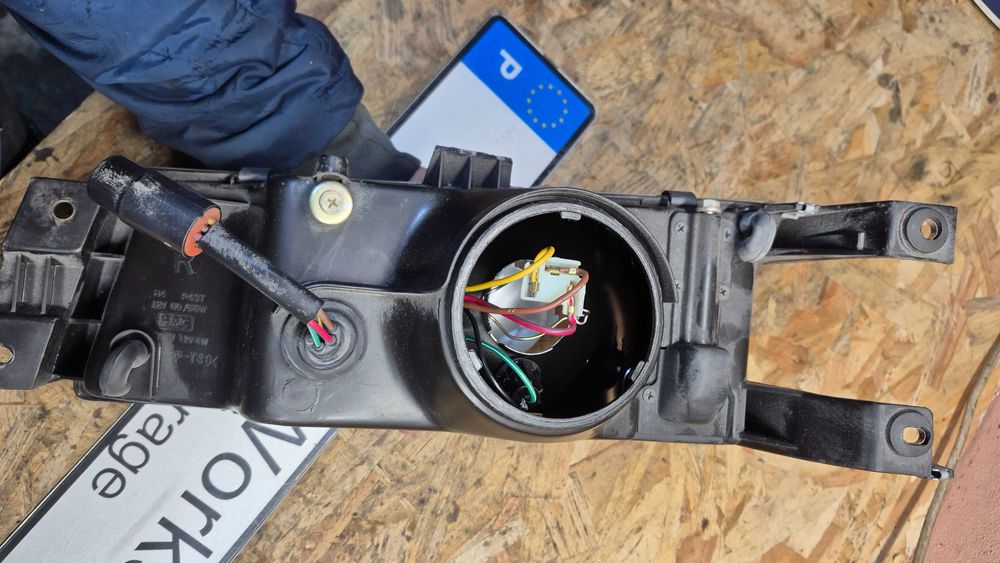 Ótica/Farol Direito ORIGINAL HYUNDAY PONY 1975 até 1994 ref92102.24360