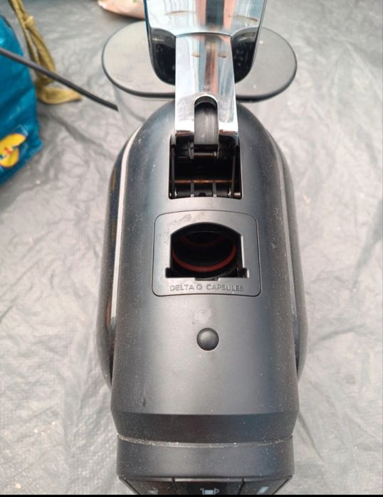 Máquina delta para peças