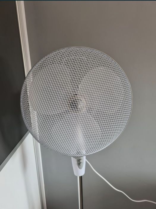 Wentylator / wiatrak stojący