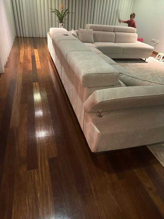 Sofá de excelência como novo