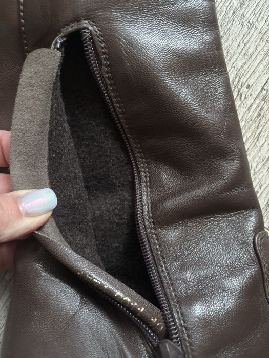 Чоботи жіночі шкіряні