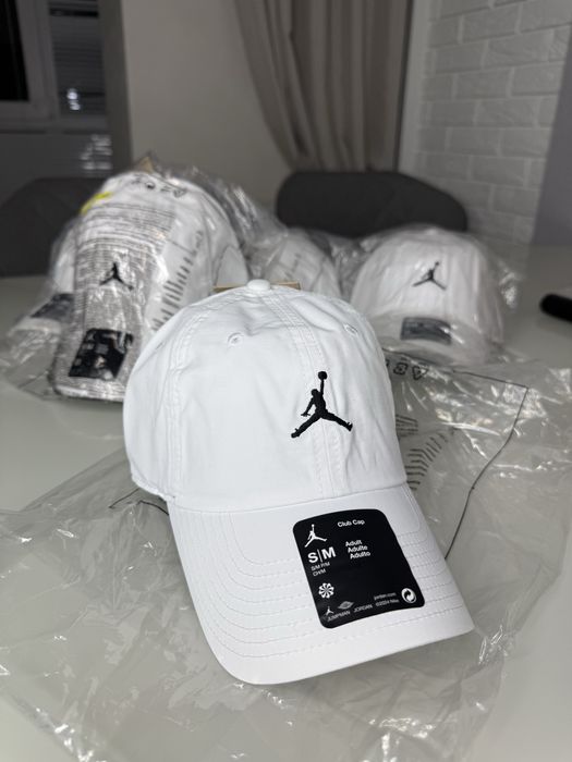 Кепка Jordan нова! S/M M/L