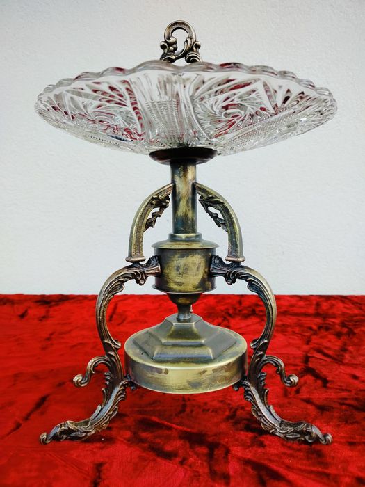 Stylowa mosiężna patera owocarka