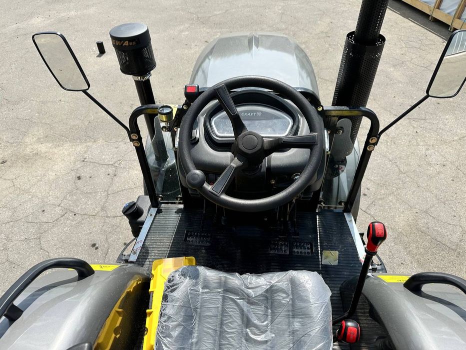 Мінітрактор СКАУТ TE 504 рівна підлога резина Armour