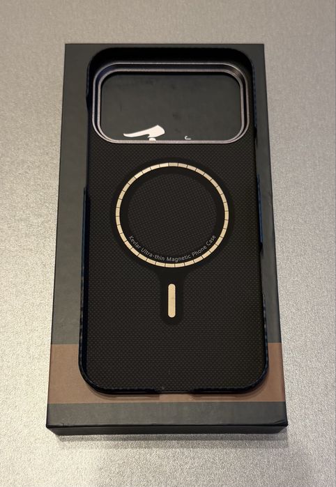 Кевларовий чохол IPhone 17 Pro Max