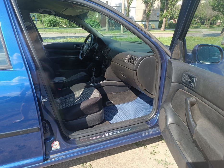 Продам Volkswagen Golf
