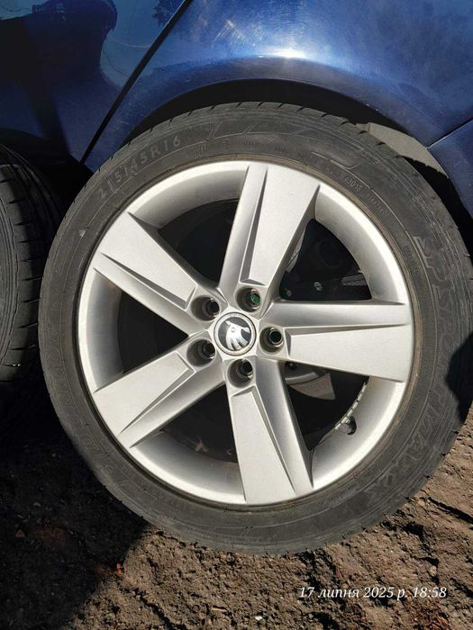 Диски з гумою R16, 215/45.