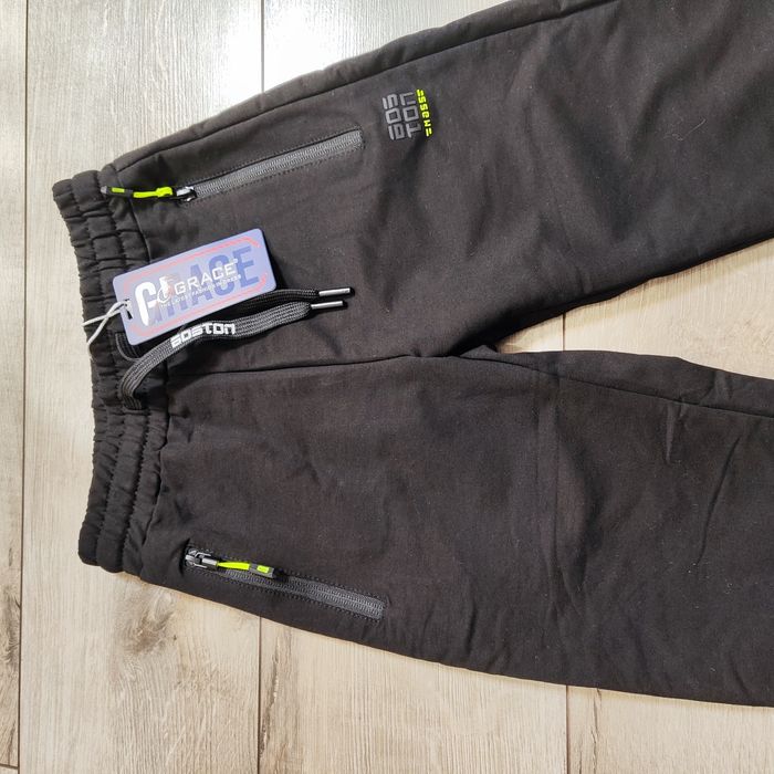 Продам спортивні штани для хлопчика