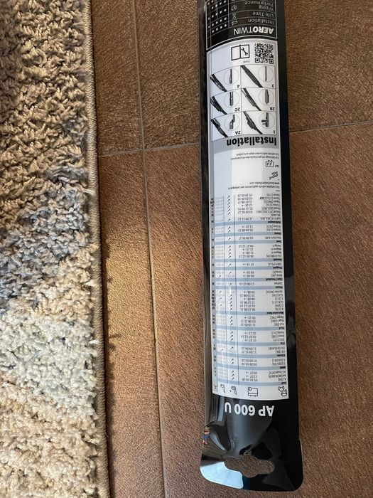 Wycieraczki Bosch komplet przód - 600 mm 450 mm