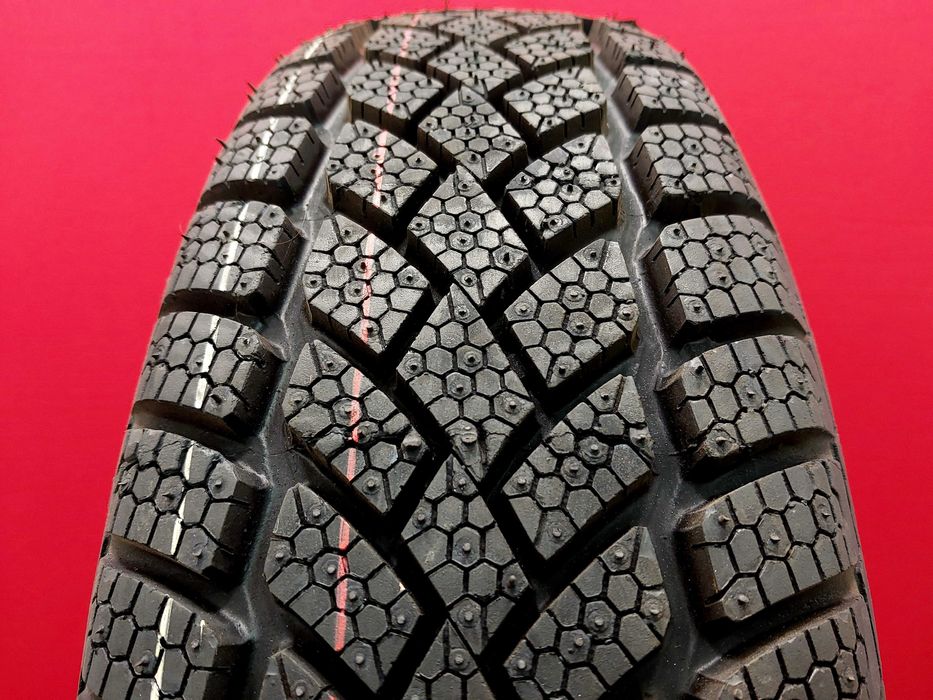 155/70 R13 Nowe zimowe opony bieżnikowane - nalewki Gwarancja 2 lata
