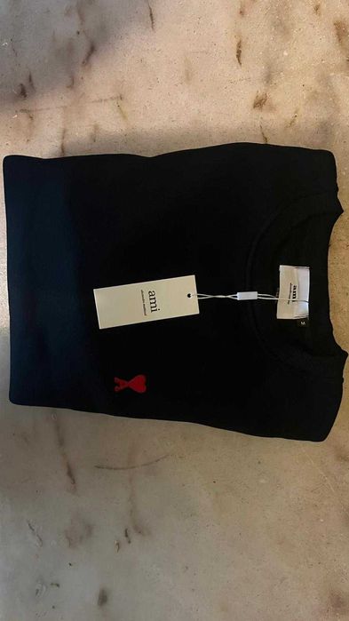 Sweat Ami Paris Preta