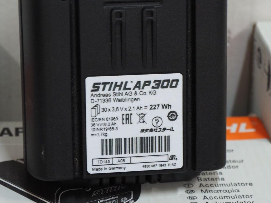 Akumulator STIHL AP 300 bateria pilarka kosa pila kosiarka 36v 6ah