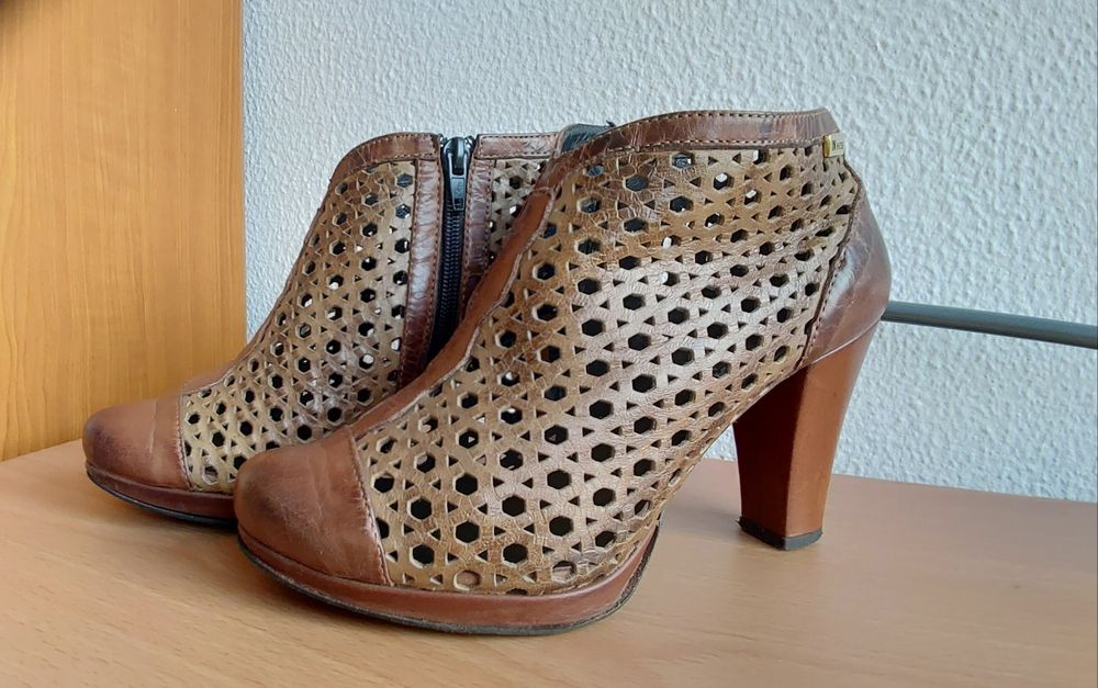 Botins NR.37 Camel