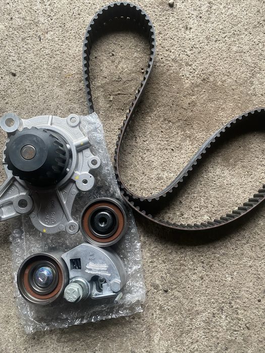 Комплект грм  Hyundai Santa Fe 1